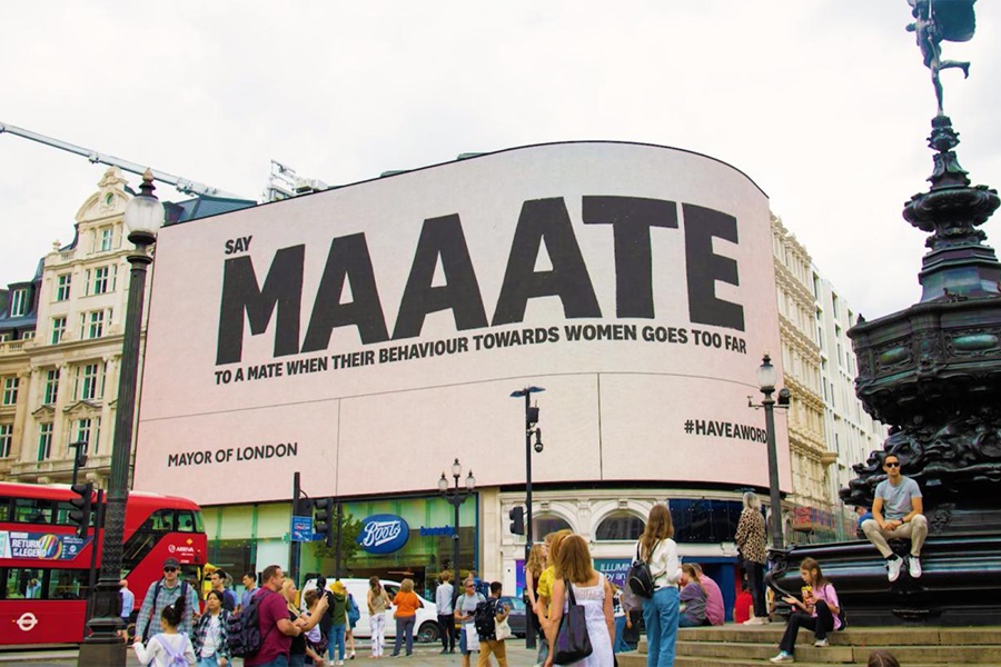 Billboard that says 'MAATE'